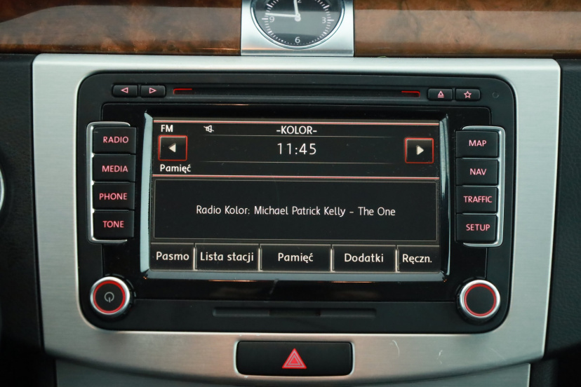 Volkswagen Passat, 2011