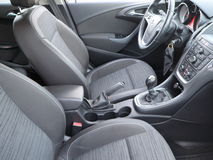 Opel Astra, 2016
