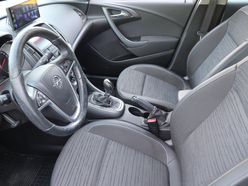 Opel Astra, 2016