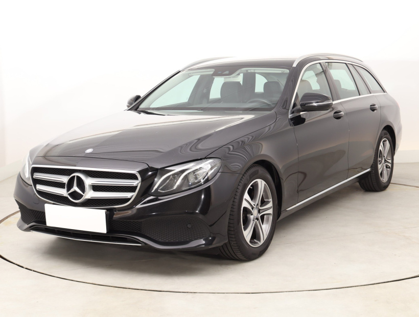 Mercedes-Benz E, 2017