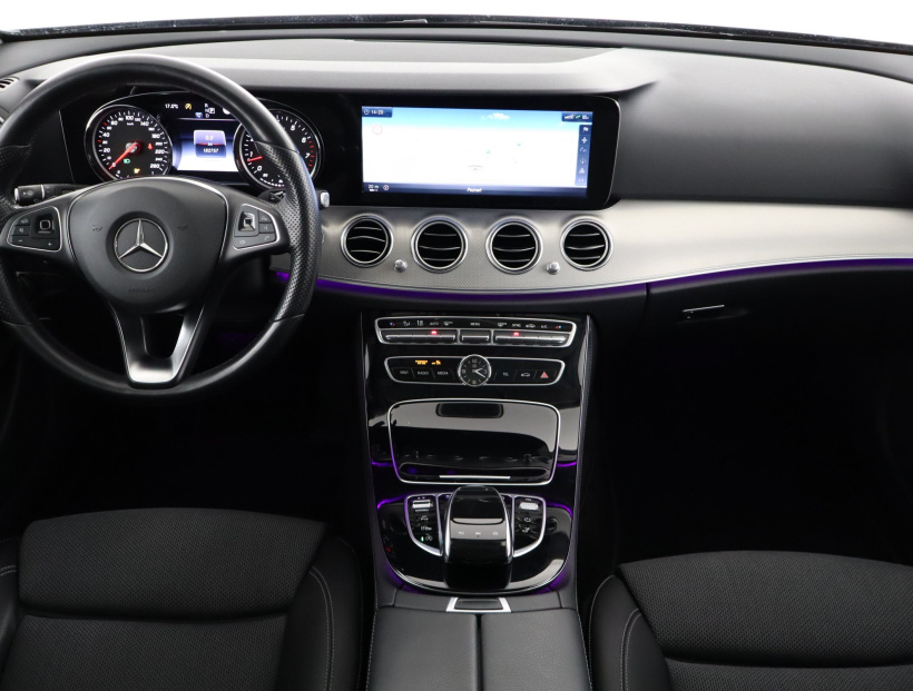 Mercedes-Benz E, 2017