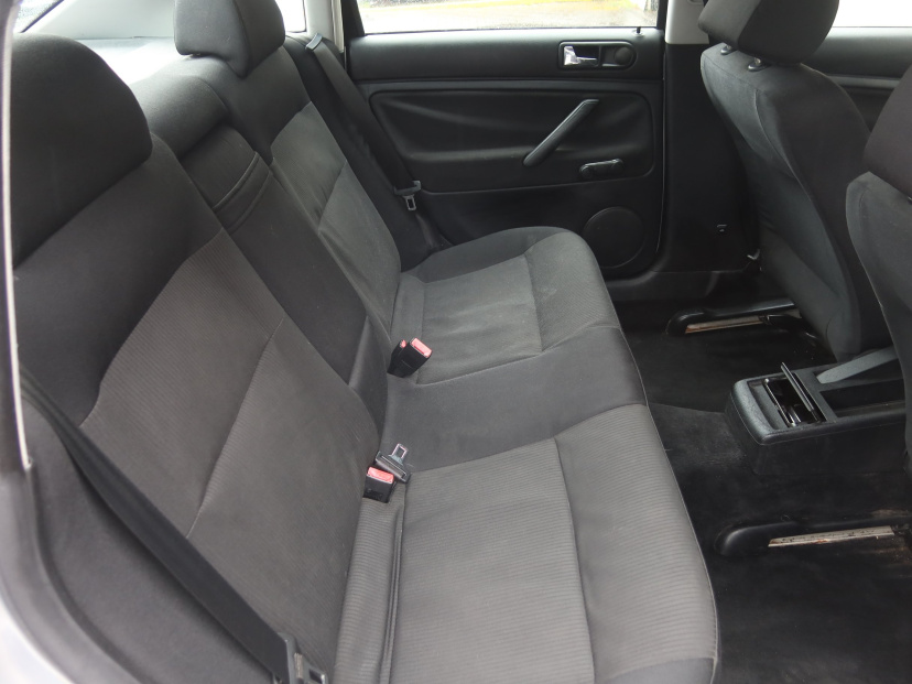 Volkswagen Passat, 2002