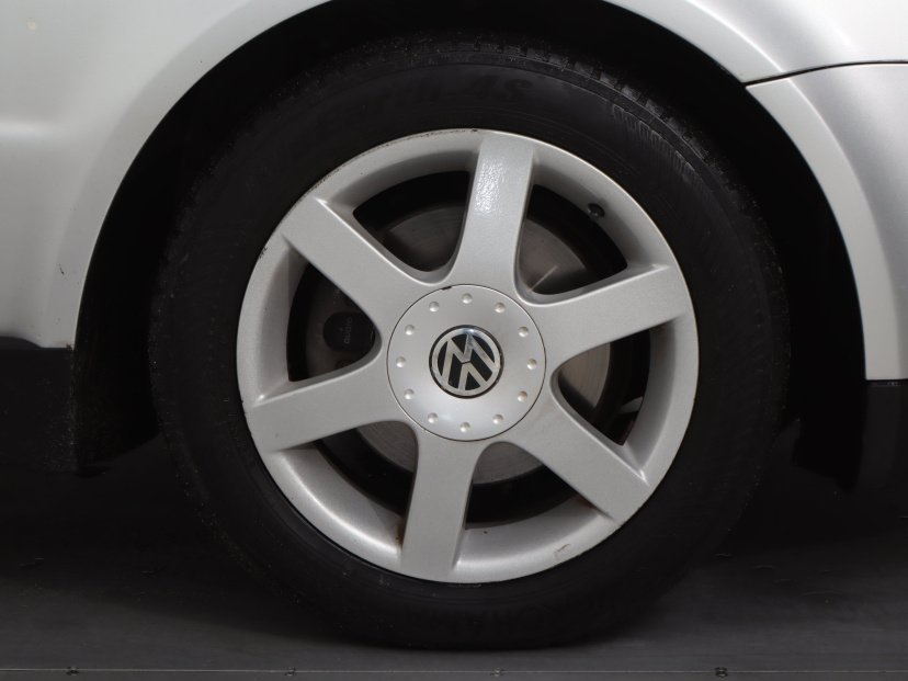 Volkswagen Passat, 2002