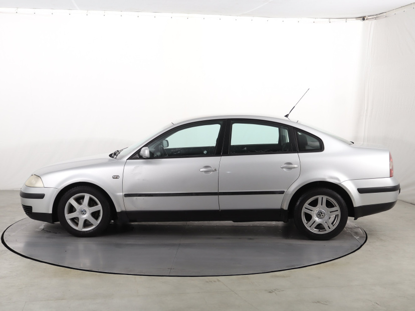 Volkswagen Passat, 2002