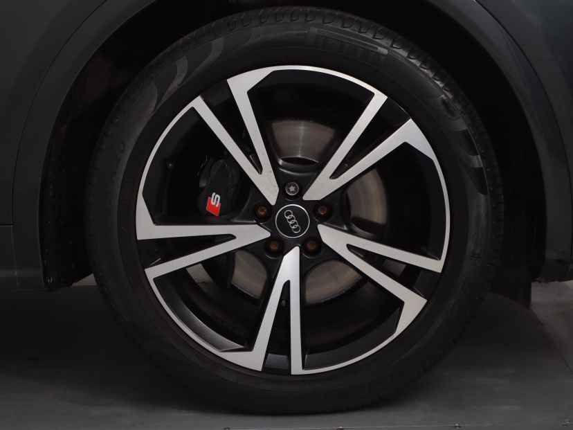 Audi SQ5, 2017