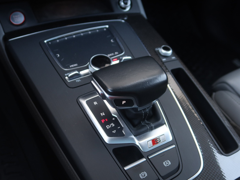 Audi SQ5, 2017