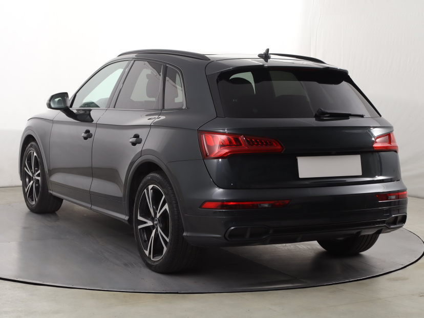 Audi SQ5, 2017