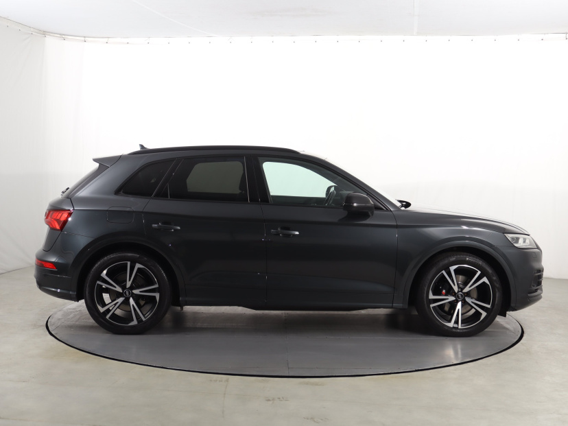Audi SQ5, 2017