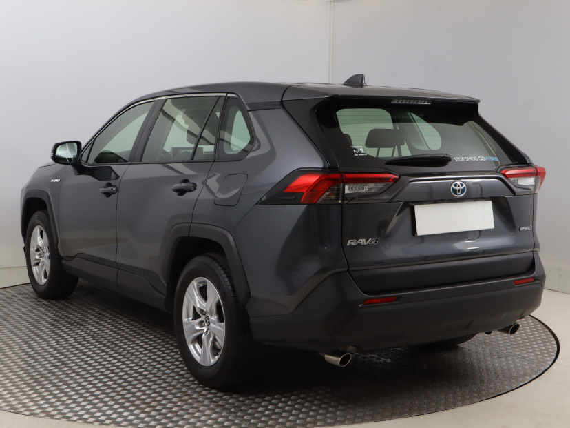 Toyota RAV 4, 2021