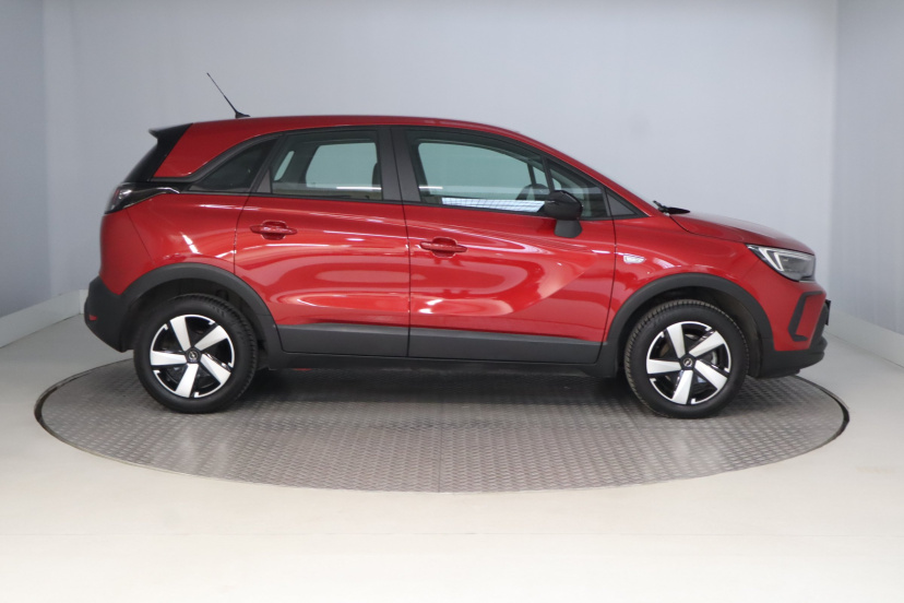 Opel Crossland, 2024
