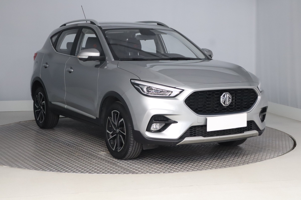 MG ZS SUV, 2024