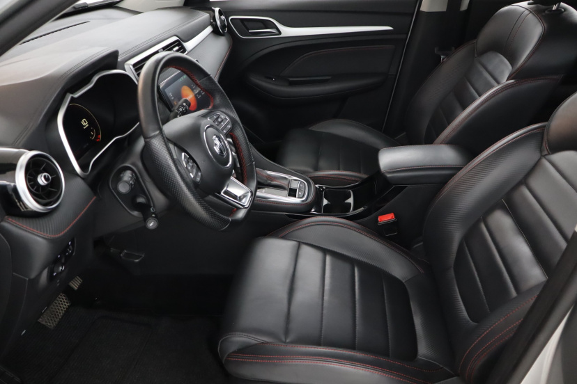 MG ZS SUV, 2024