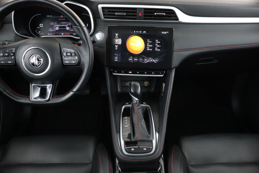 MG ZS SUV, 2024