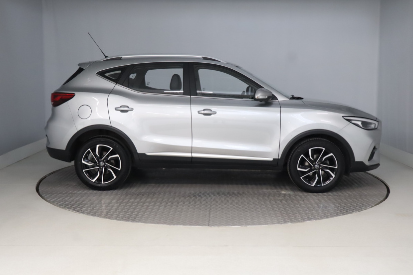 MG ZS SUV, 2024