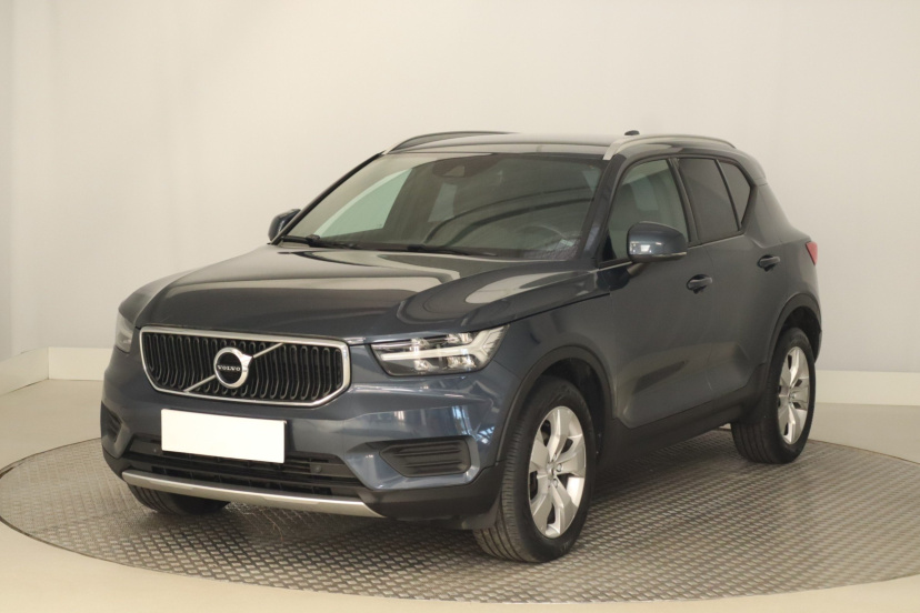 Volvo XC40, 2022