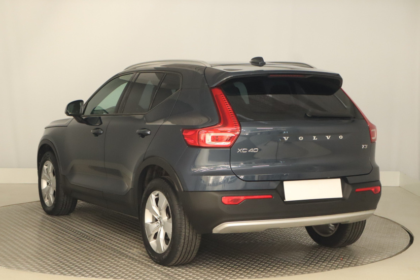Volvo XC40, 2022