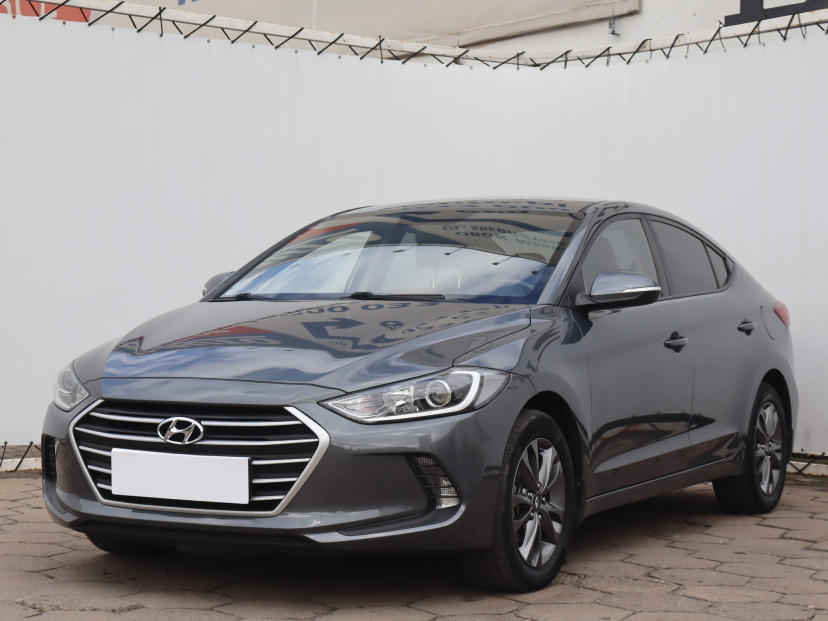 Hyundai Elantra, 2019