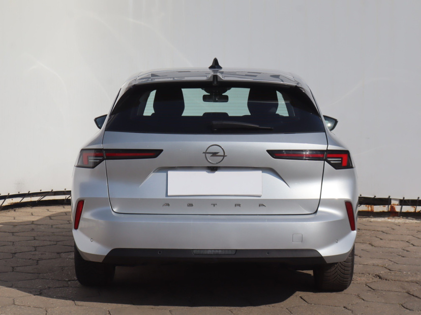 Opel Astra, 2024