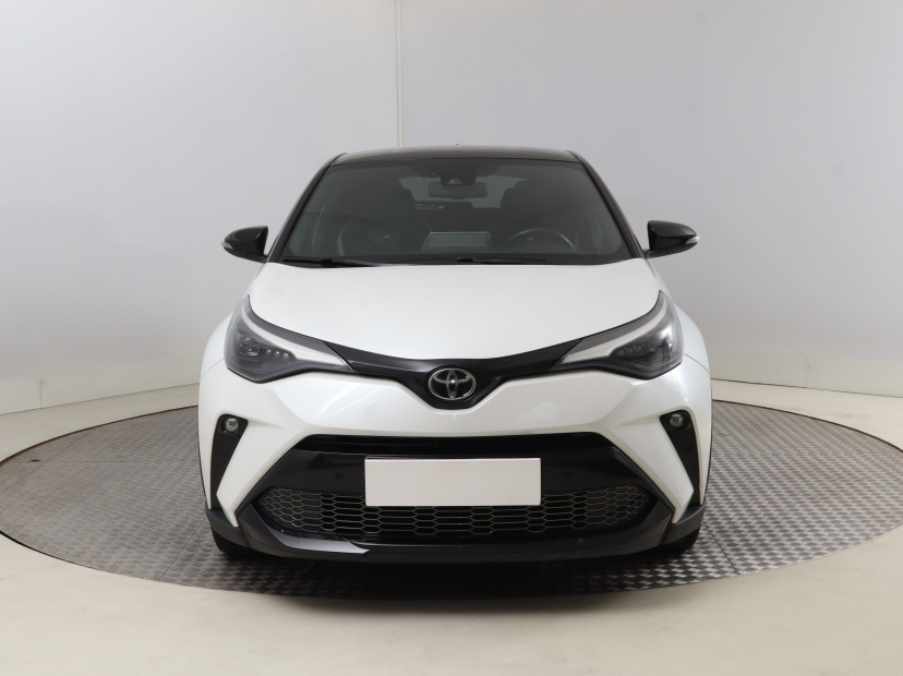 Toyota C-HR, 2022