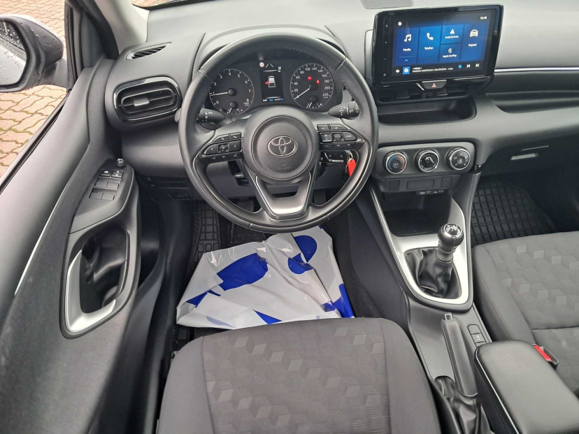 Toyota Yaris, 2024