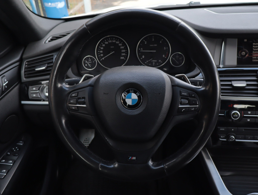 BMW X4, 2016
