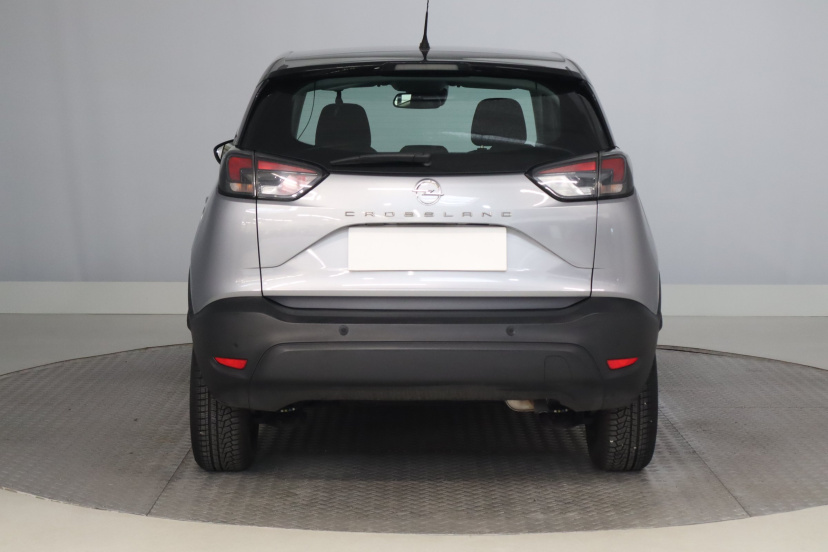 Opel Crossland, 2024