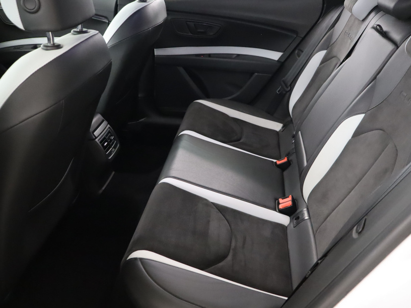 Seat Leon, 2015