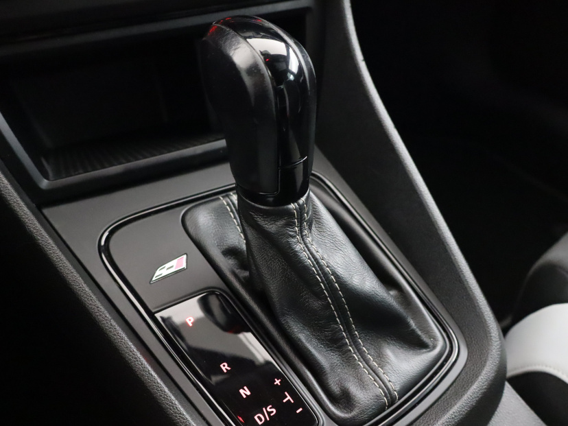 Seat Leon, 2015
