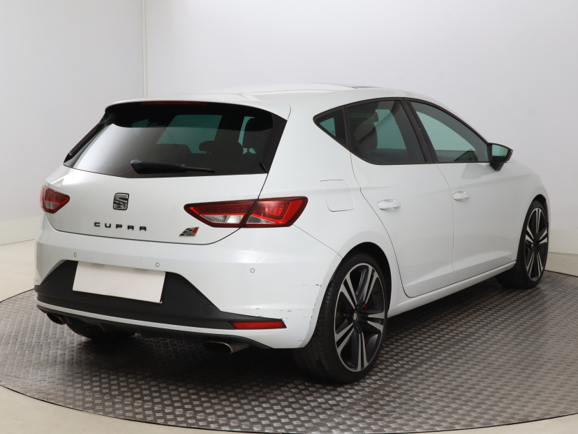Seat Leon, 2015