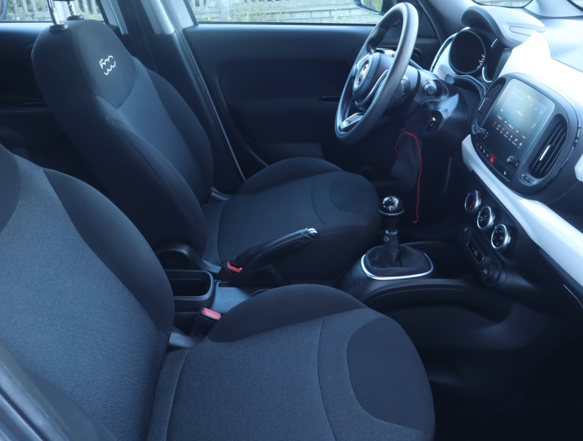 Fiat 500L, 2019
