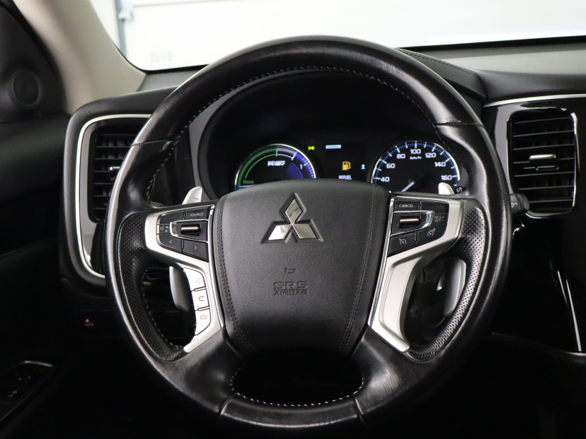 Mitsubishi Outlander, 2021