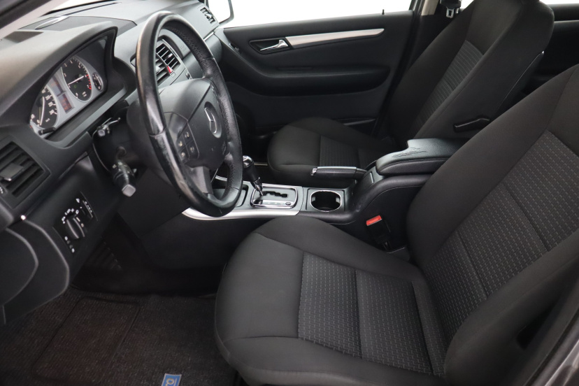 Mercedes-Benz B, 2011