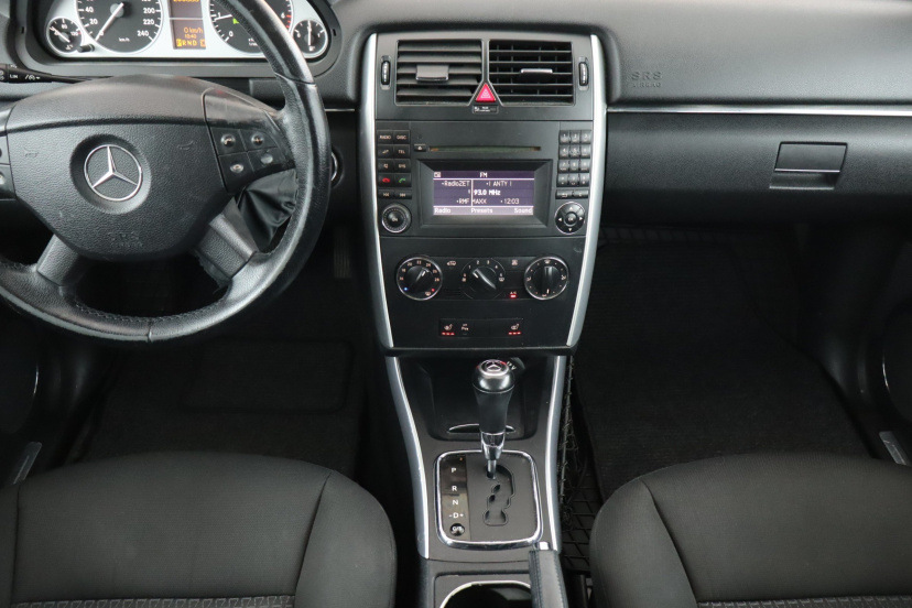 Mercedes-Benz B, 2011