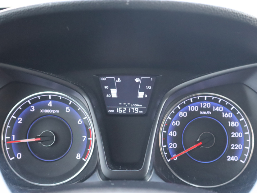 Hyundai ix20, 2012