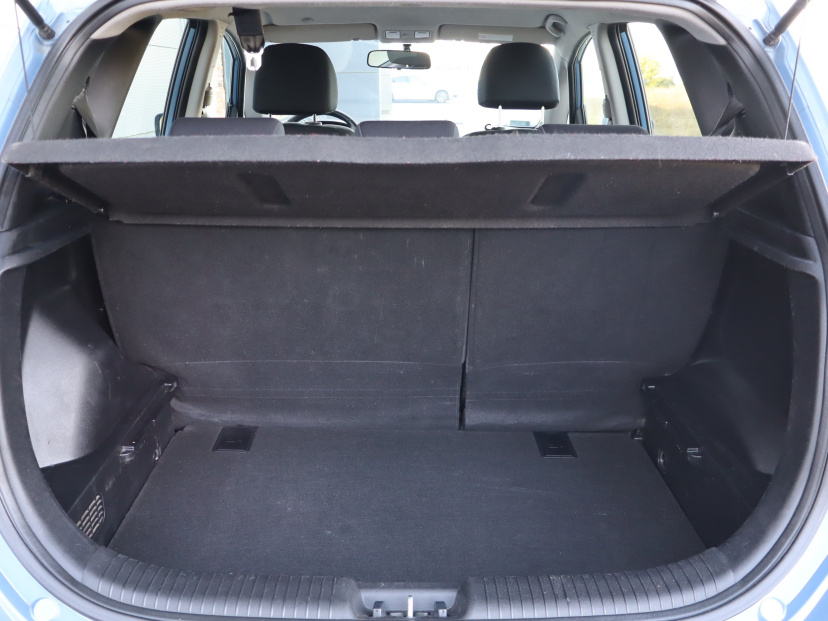 Hyundai ix20, 2012