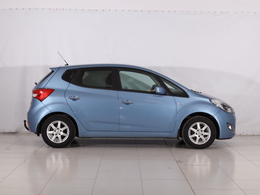 Hyundai ix20, 2012