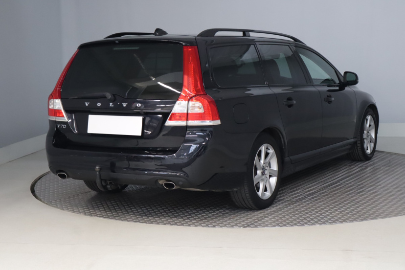 Volvo V70, 2015