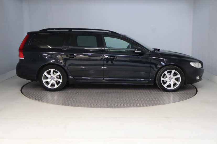 Volvo V70, 2015
