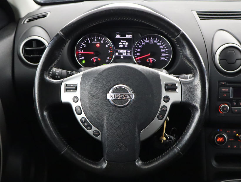 Nissan Qashqai, 2011