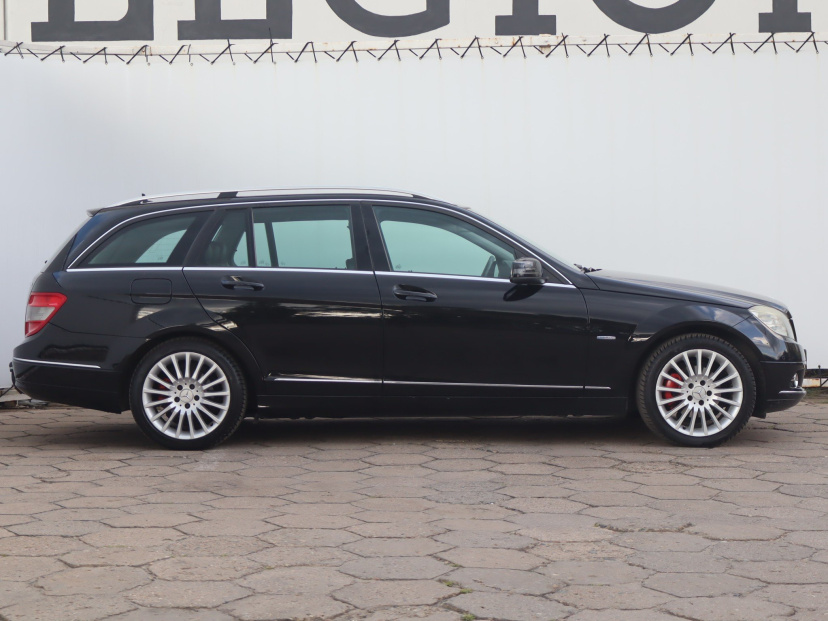 Mercedes-Benz C, 2010