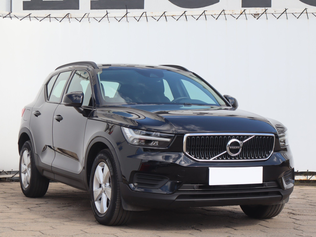 Volvo XC40, 2022
