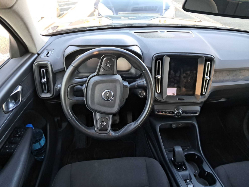 Volvo XC40, 2022