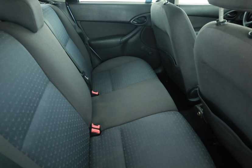 Ford Focus, 2004