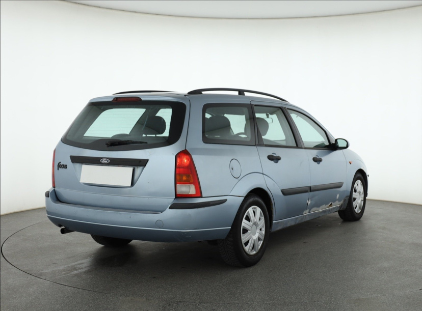 Ford Focus, 2004