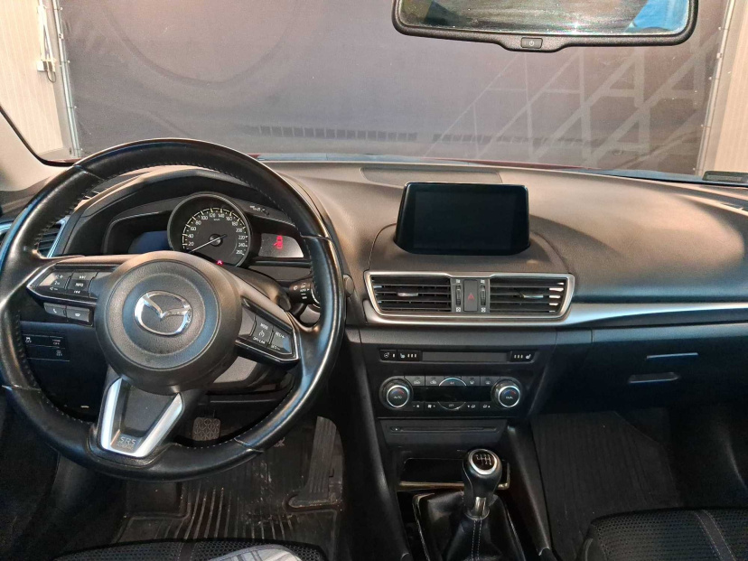 Mazda 3, 2017