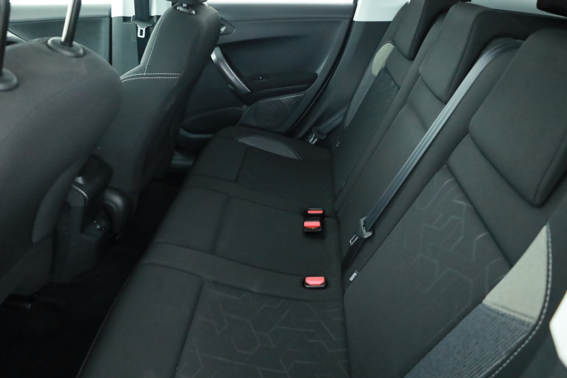 Peugeot 2008, 2017