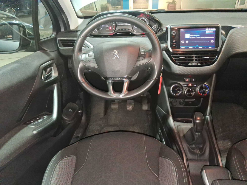 Peugeot 2008, 2017
