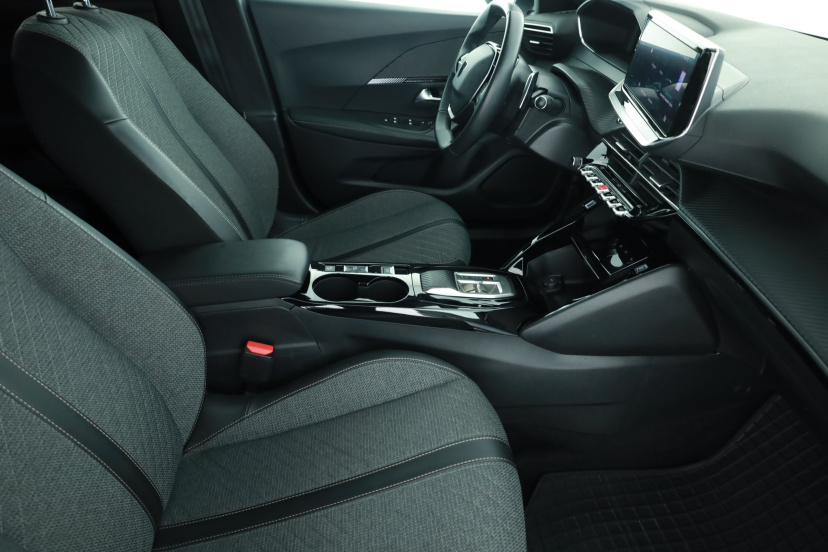 Peugeot 2008, 2023