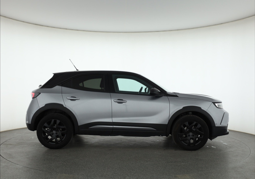 Opel Mokka, 2024