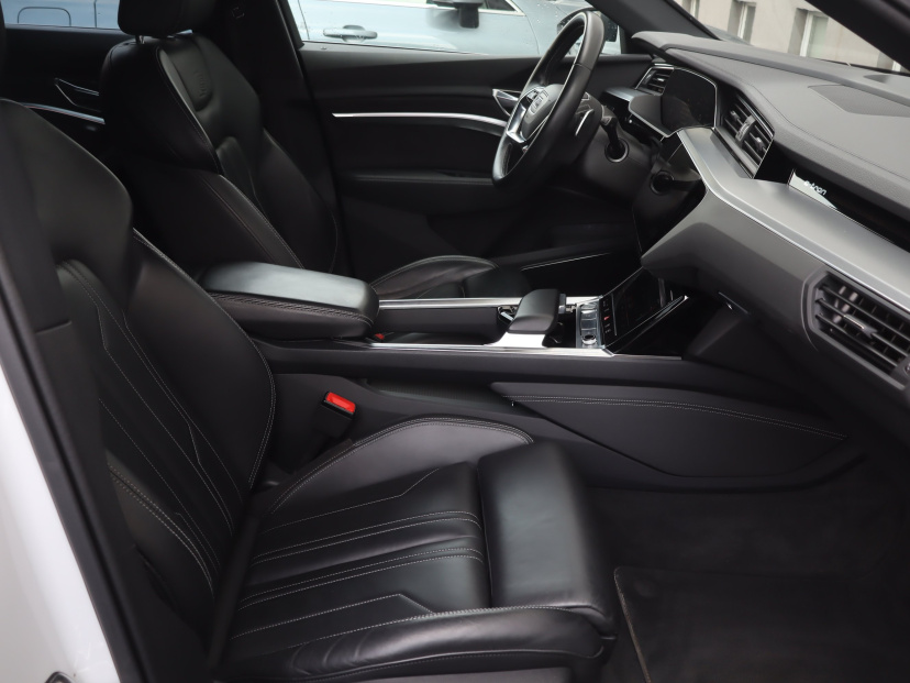 Audi e-tron, 2020